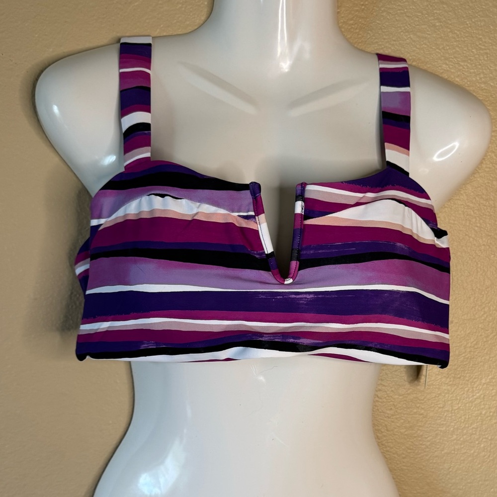 MUNAH Bikini Top L in Purple color NWT